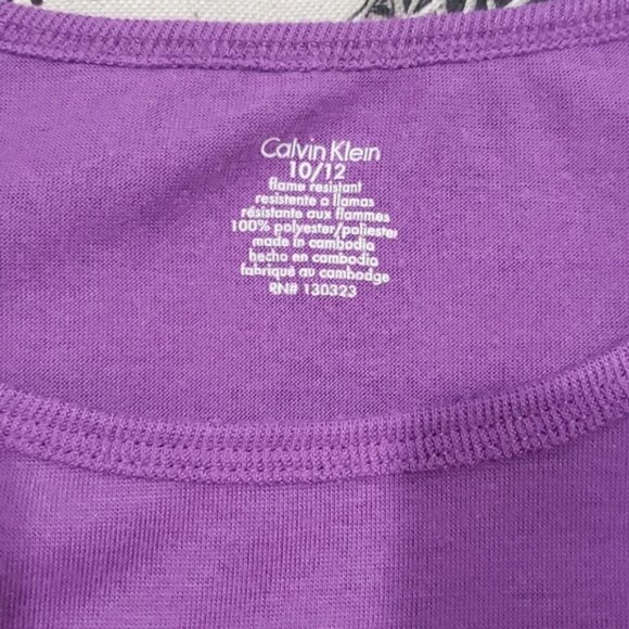 Calvin Klein T-shirt - Picture 3 of 4